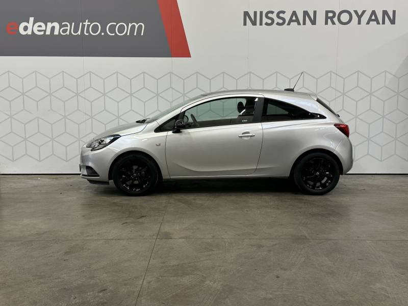 Opel Corsa 1.4 90 ch Black Edition  occasion � Royan - photo n�3