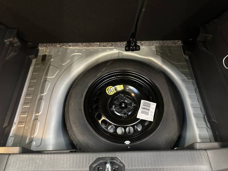 Opel Corsa 1.4 90 ch Black Edition  occasion � Royan - photo n�13