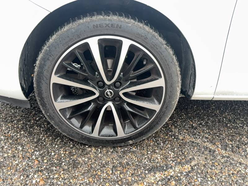 Opel Corsa 1.4 90 ch Black Edition  occasion  Libourne - photo n9
