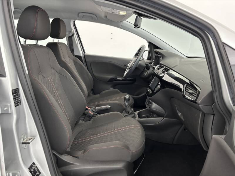 Opel Corsa 1.4 90 ch Black Edition  occasion à AURAY - photo n°14