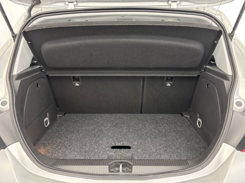 Opel Corsa 1.4 90 ch Black Edition  occasion à AURAY - photo n°18