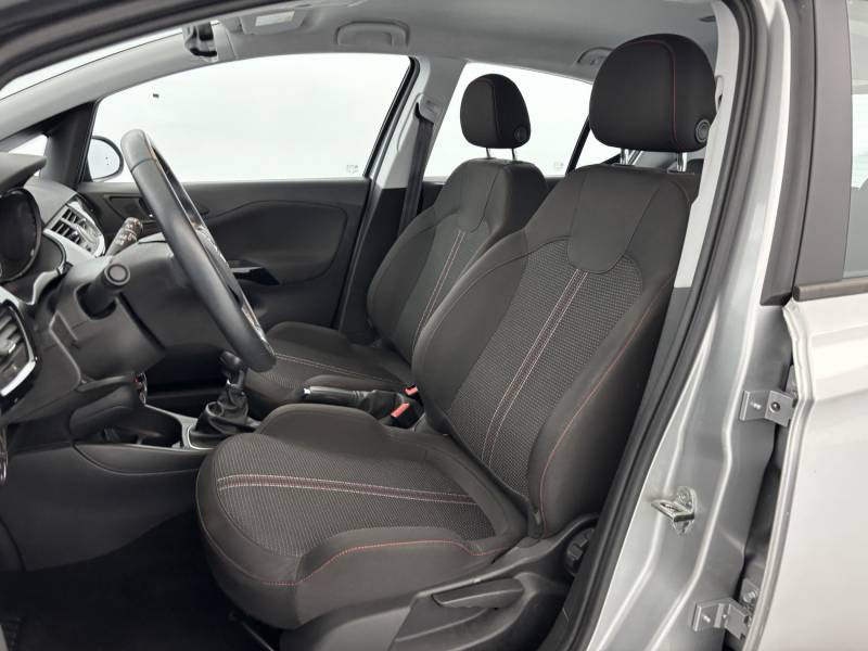 Opel Corsa 1.4 90 ch Black Edition  occasion à AURAY - photo n°9