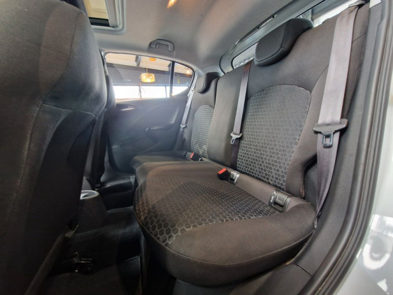 Opel Corsa 1.4 90 ch BVA  occasion  Beaupuy - photo n5