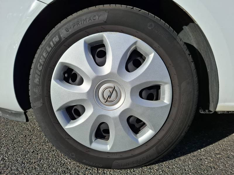 Opel Corsa 1.4 90 ch Edition  occasion � Dax - photo n�14