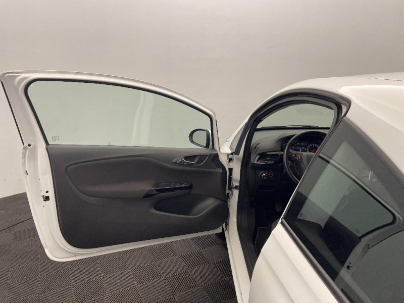 Opel Corsa 1.4 90 CH EXCITE  occasion � Mont�vrain - photo n�19