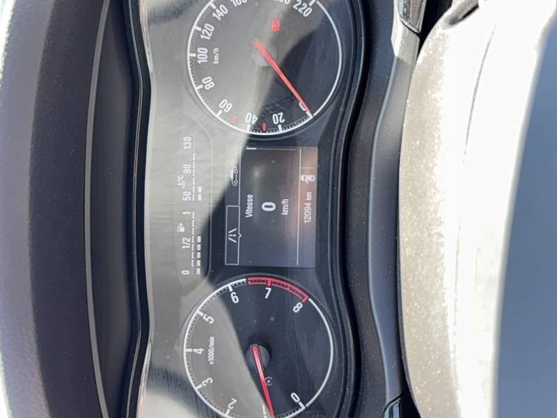 Opel Corsa 1.4 90 ch Excite  occasion  Libourne - photo n16