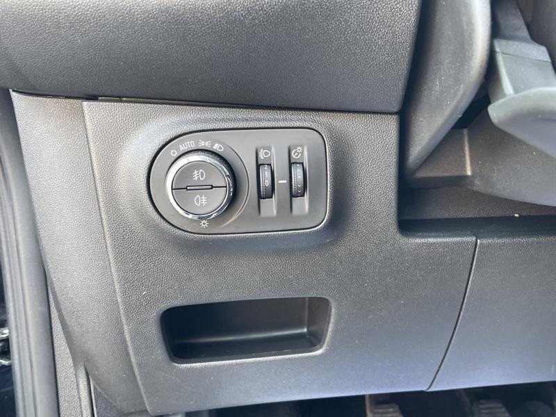 Opel Corsa 1.4 90ch Design 120 ans Start/Stop 5p  occasion  Corbeil-Essonnes - photo n18