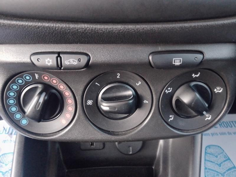 Opel Corsa 1.4 90ch Enjoy 3p  occasion  Barberey-Saint-Sulpice - photo n14