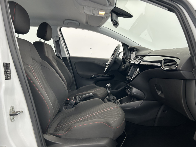 Opel Corsa 1.4 Turbo 100ch Black Edition 5p  occasion � SAINT-GREGOIRE - photo n�14