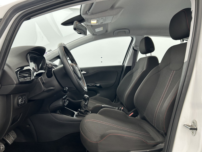 Opel Corsa 1.4 Turbo 100ch Black Edition 5p  occasion � SAINT-GREGOIRE - photo n�9