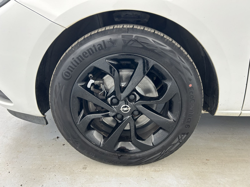 Opel Corsa 1.4 Turbo 100ch Black Edition 5p  occasion � SAINT-GREGOIRE - photo n�19