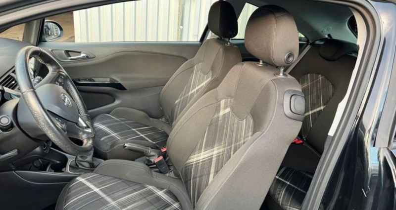 Opel Corsa 1.4 Turbo black Edition 100 CHV  occasion � Pont-Salomon - photo n�4