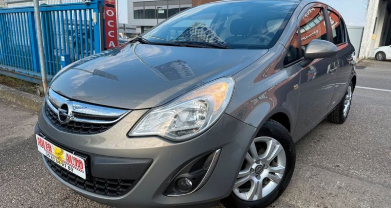 Opel Corsa 1.4 Twinport Cosmo Boite-Auto 5p  occasion � Colmar - photo n�3