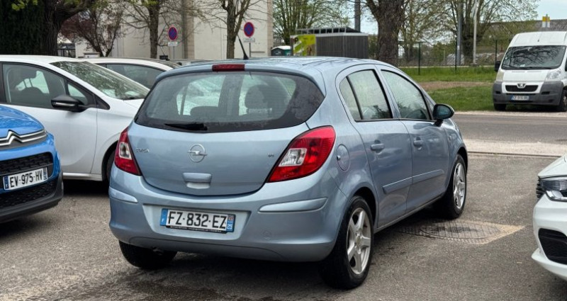Opel Corsa 1.4 Twinport Cosmo  occasion � Gevrey-Chambertin - photo n�3