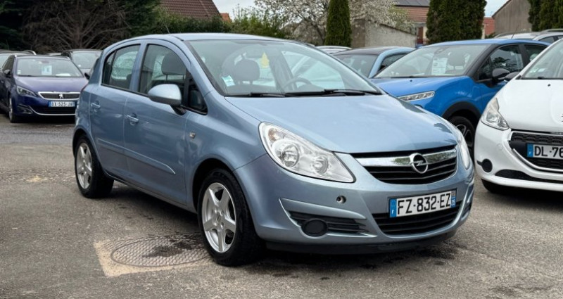 Opel Corsa 1.4 Twinport Cosmo  occasion � Gevrey-Chambertin - photo n�2