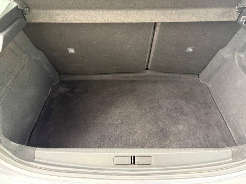 Opel Corsa 1.5 D -100  occasion &agrave; Bessi�res - photo n&deg;6