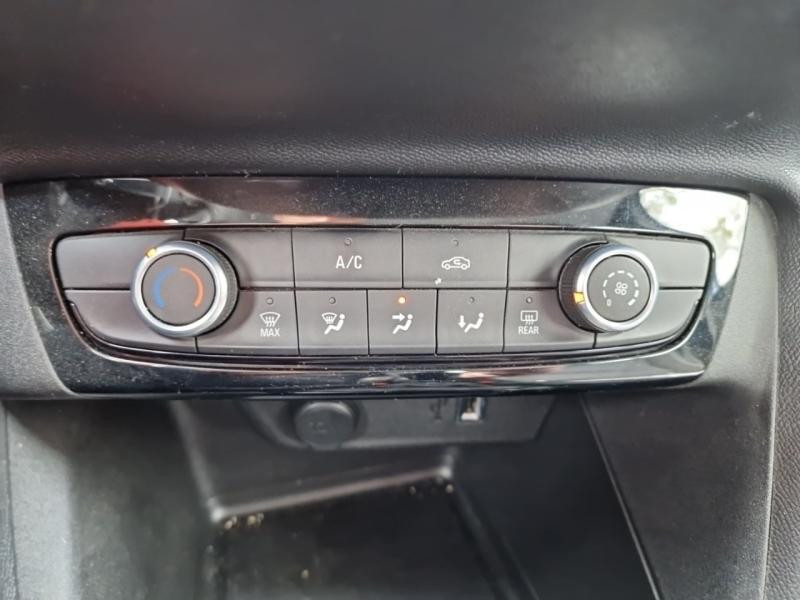 Opel Corsa 1.5 D 100ch Elegance Business  occasion � Le Mans - photo n�18