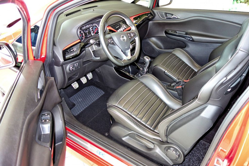 Opel Corsa 1.6 Turbo 207 ch OPC  occasion  Beaupuy - photo n4