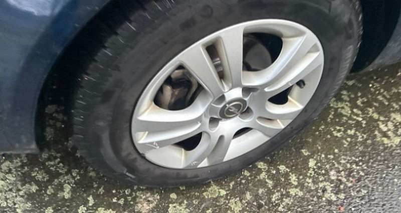 Opel Corsa 2012 1.2 80 cv essence 5 portes  occasion � monistrol sur loire - photo n�3