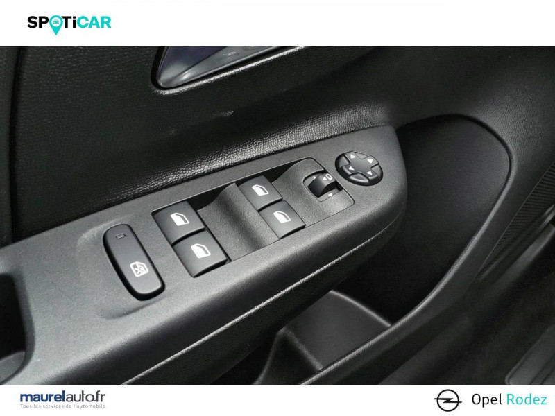 Opel Corsa Corsa 1.2 75 ch BVM5  5p  occasion � Onet-le-Ch�teau - photo n�16