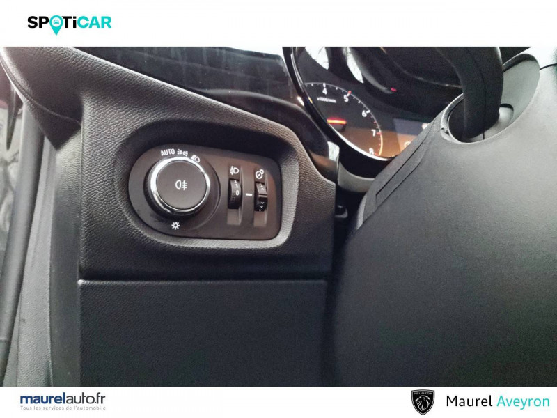 Opel Corsa Corsa 1.2 75 ch BVM5  5p  occasion  Onet-le-Chteau - photo n17