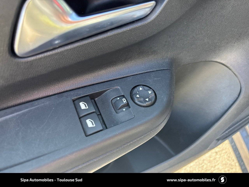 Opel Corsa Corsa 1.2 75 ch BVM5 Edition Business 5p  occasion  Toulouse - photo n16