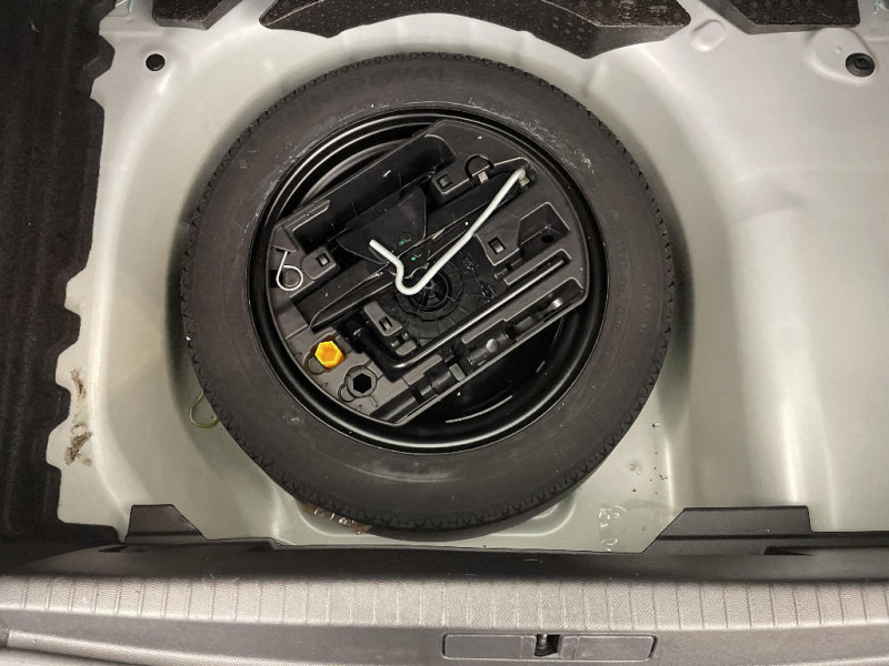 Opel Corsa Corsa 1.2 75 ch BVM5 Edition  occasion � Saint-Quentin - photo n�17