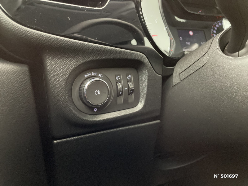 Opel Corsa Corsa 1.2 75 ch BVM5 Edition  occasion � Saint-Quentin - photo n�15