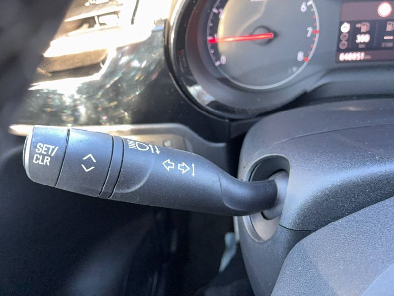 Opel Corsa Corsa 1.2 75 ch BVM5 Elegance Business 5p  occasion � Muret - photo n�17