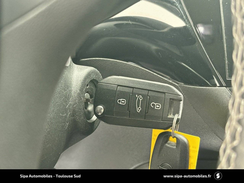 Opel Corsa Corsa 1.2 75 ch BVM5 Elegance Business 5p  occasion � Toulouse - photo n�11