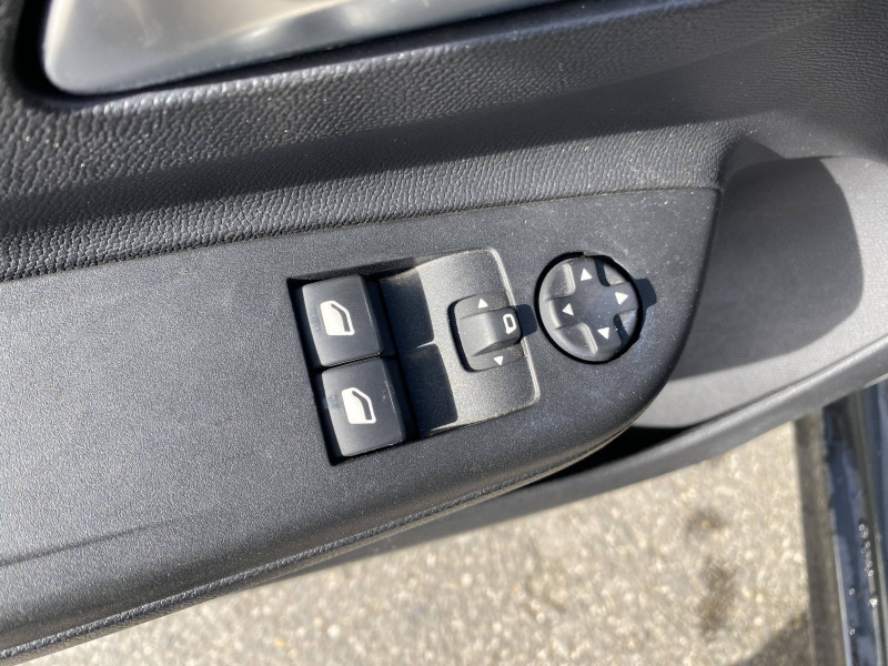 Opel Corsa Corsa 1.2 75 ch BVM5 Elegance Business 5p  occasion � Toulouse - photo n�19