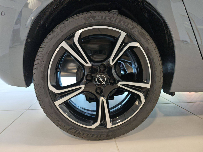 Opel Corsa Corsa 1.2 75 ch BVM5 GS 5p  occasion � Lescure-d'Albigeois - photo n�10