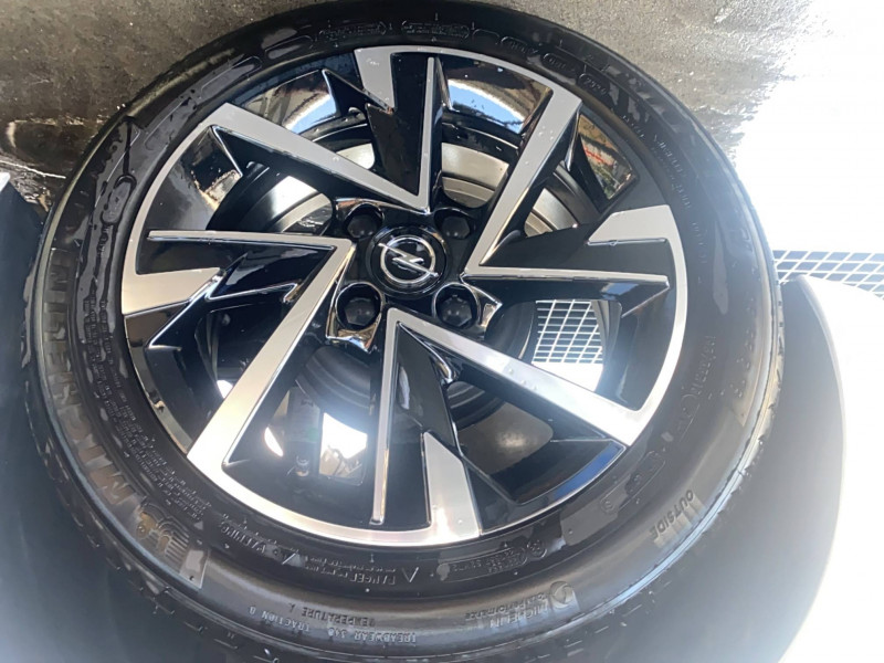 Opel Corsa Corsa 1.2 75 ch BVM5 GS 5p  occasion  Libourne - photo n9