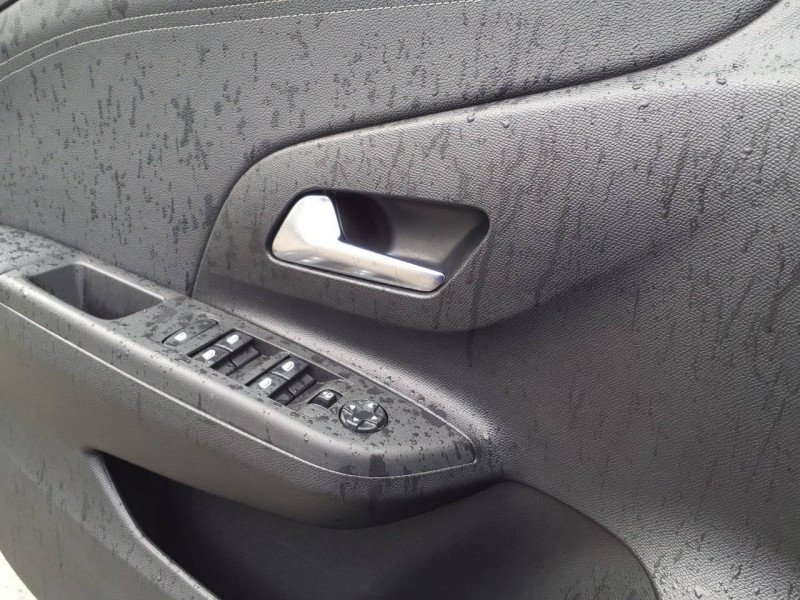 Opel Corsa Corsa 1.2 75 ch BVM5 GS 5p  occasion  Onet-le-Chteau - photo n19