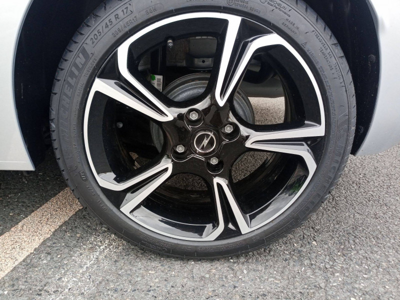 Opel Corsa Corsa 1.2 75 ch BVM5 GS 5p  occasion  Lescure-d'Albigeois - photo n6
