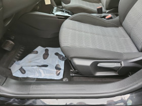 Opel Corsa Corsa 1.2 Turbo 100 ch BVA8 Edition 5p  occasion � Lescure-d'Albigeois - photo n�13