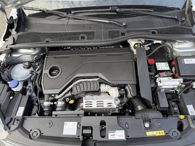 Opel Corsa Corsa 1.2 Turbo 100 ch BVA8 GS 5p  occasion � Saint-Pierre-du-Mont - photo n�15