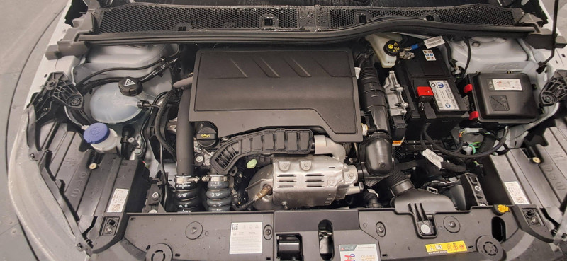 Opel Corsa Corsa 1.2 Turbo 100 ch BVA8 GS 5p  occasion  Saint-Pierre-du-Mont - photo n15