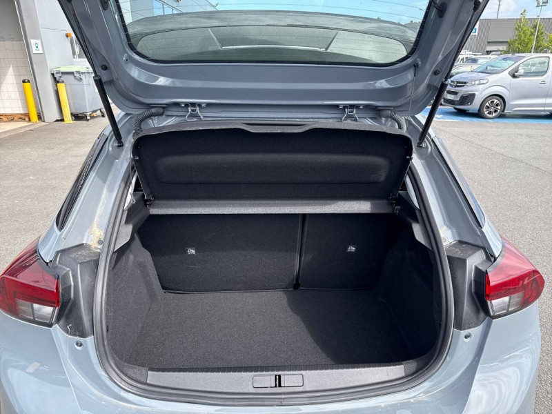 Opel Corsa Corsa 1.2 Turbo 100 ch BVA8  occasion  BRESSUIRE - photo n6