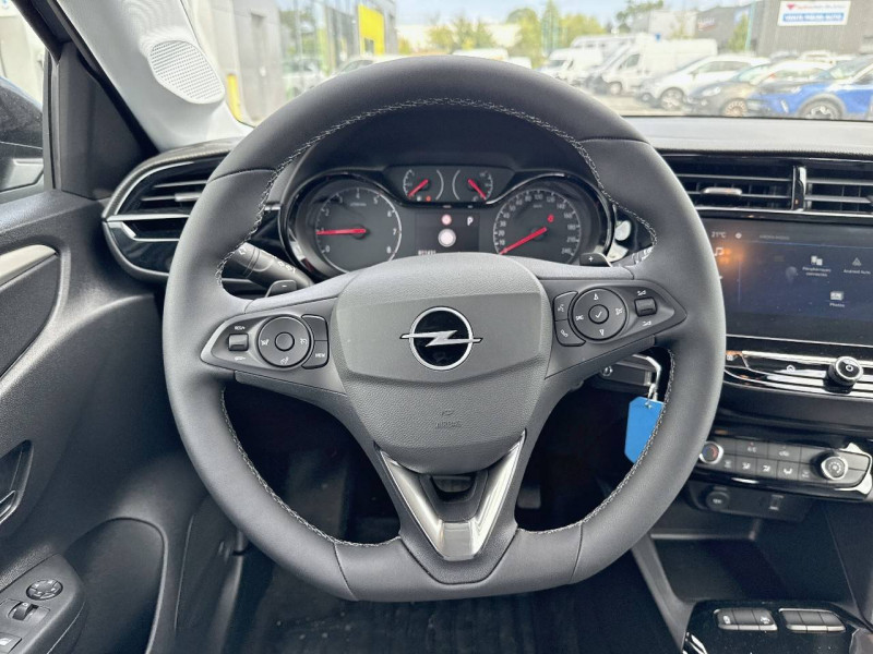 Opel Corsa Corsa 1.2 Turbo 100 ch BVA8  occasion  BRESSUIRE - photo n9