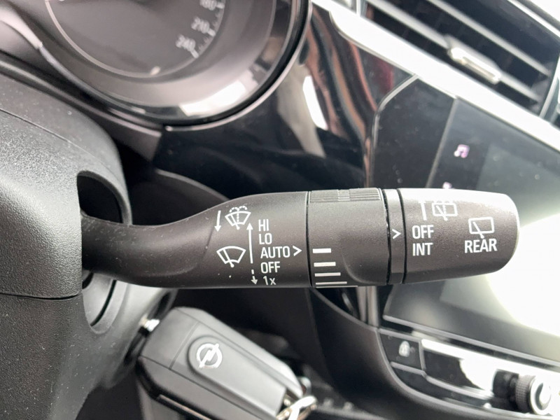Opel Corsa Corsa 1.2 Turbo 100 ch BVM6  5p  occasion  Muret - photo n13
