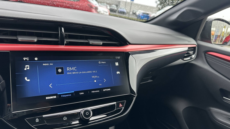 Opel Corsa Corsa 1.2 Turbo 100 ch BVM6 Colour Edition 5p  occasion � Brive-la-Gaillarde - photo n�17