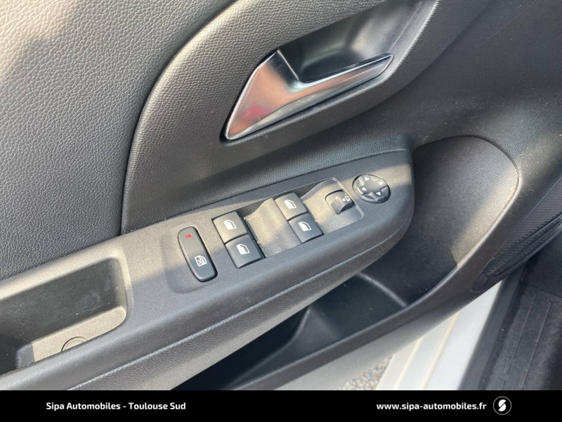 Opel Corsa Corsa 1.2 Turbo 100 ch BVM6 Elegance 5p  occasion  Toulouse - photo n17