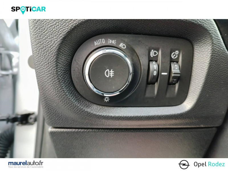 Opel Corsa Corsa 1.2 Turbo 100 ch BVM6 Elegance 5p  occasion  Onet-le-Chteau - photo n13