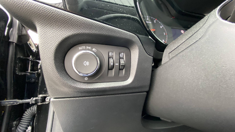 Opel Corsa Corsa 1.2 Turbo 100 ch BVM6 Elegance Business 5p  occasion � Toulouse - photo n�18