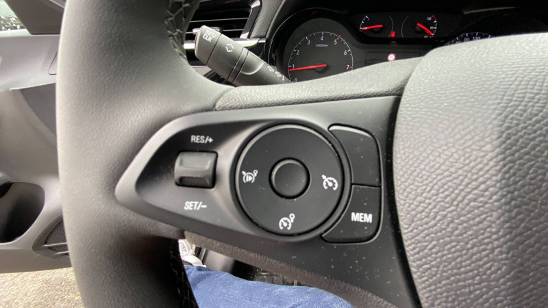 Opel Corsa Corsa 1.2 Turbo 100 ch BVM6 Elegance Business 5p  occasion  Toulouse - photo n16