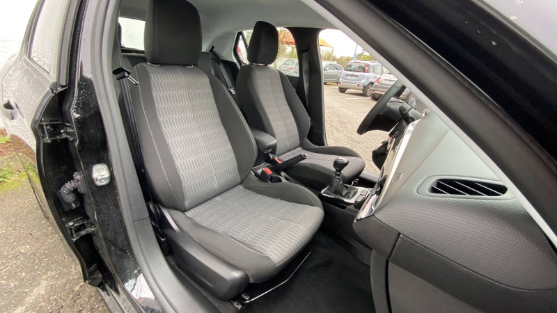 Opel Corsa Corsa 1.2 Turbo 100 ch BVM6 Elegance Business 5p  occasion  Toulouse - photo n3