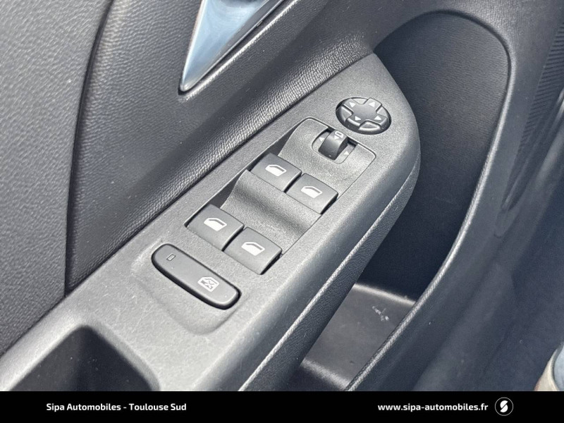 Opel Corsa Corsa 1.2 Turbo 100 ch BVM6 GS 5p  occasion  Toulouse - photo n17