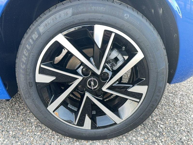 Opel Corsa Corsa 1.2 Turbo 100 ch BVM6 GS 5p  occasion � Libourne - photo n�18