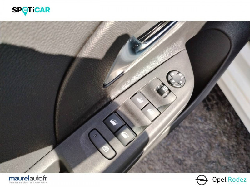 Opel Corsa Corsa 1.2 Turbo 100 ch BVM6 GS Line 5p  occasion à Onet-le-Chteau - photo n°12
